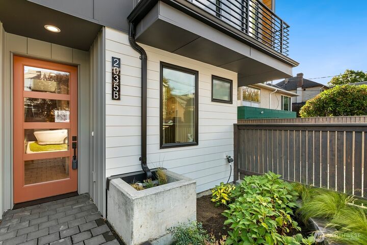 Property Photo: 2035 NW 61st Street B WA 98107