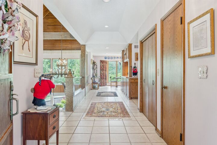 Property Photo:  11 N Sandpiper St  KS 67230 