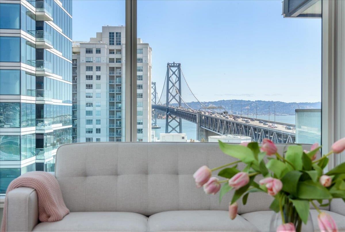 Property Photo: 425 1st Street 1207 CA 94105
