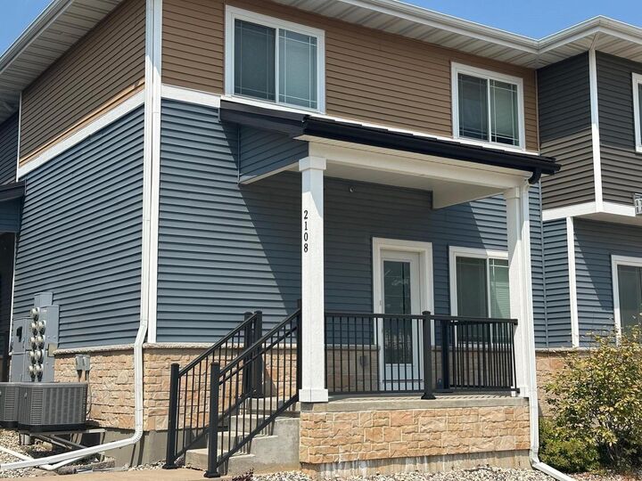 Property Photo: 1325 Bunker Hill Drive 2108 WI 53590