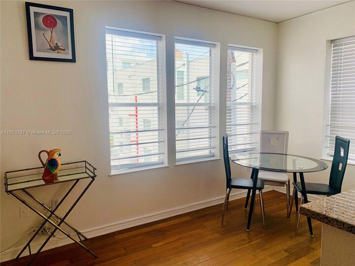 Property Photo: 1027 Pennsylvania Ave 303 FL 33139