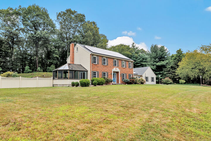 Property Photo: 75 Brookside Place CT 06410