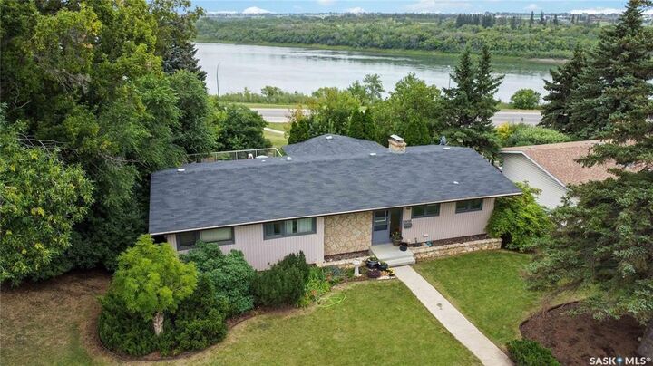Property Photo:  1908 Pembina Avenue  SK S7K 1C3 