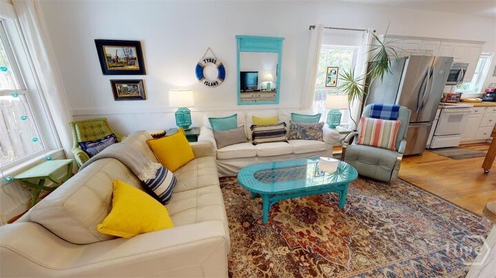Property Photo: 105 S Campbell Avenue B GA 31328