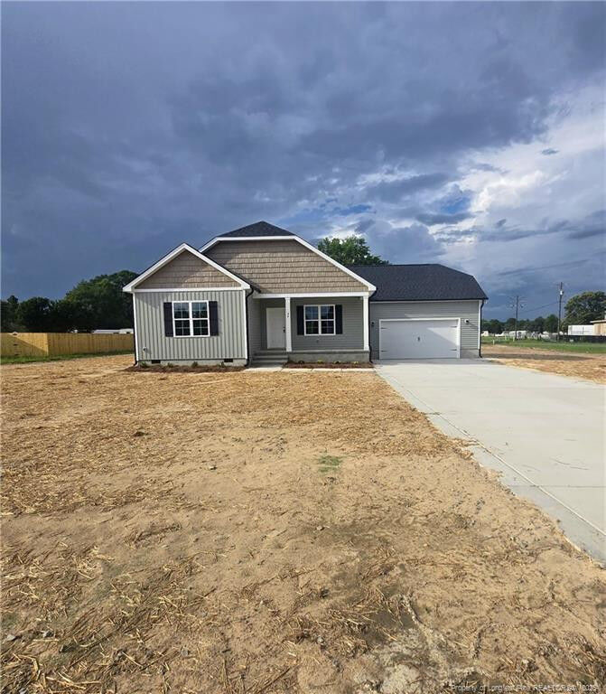 Property Photo: 24 Roll Tide Court NC 27501