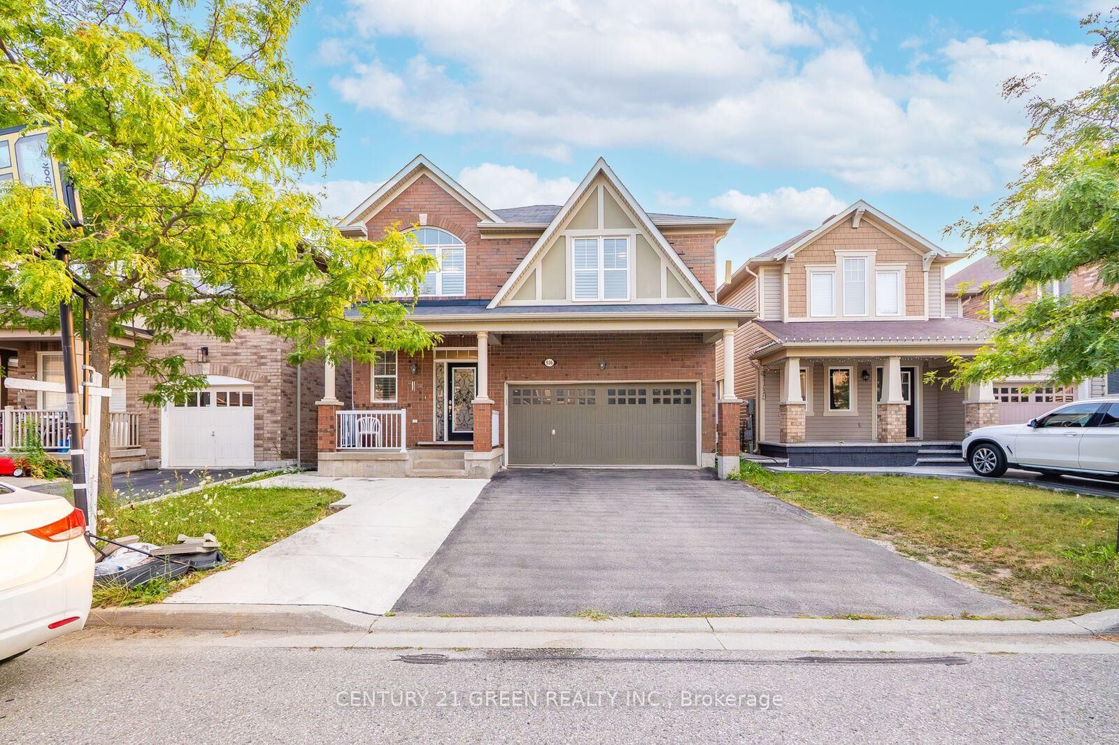 Property Photo: 936 Rigo Crossing ON L9T 8C6