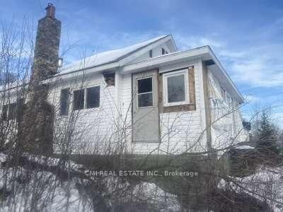 Property Photo: 22 Grizzly Street ON P0V 2B0