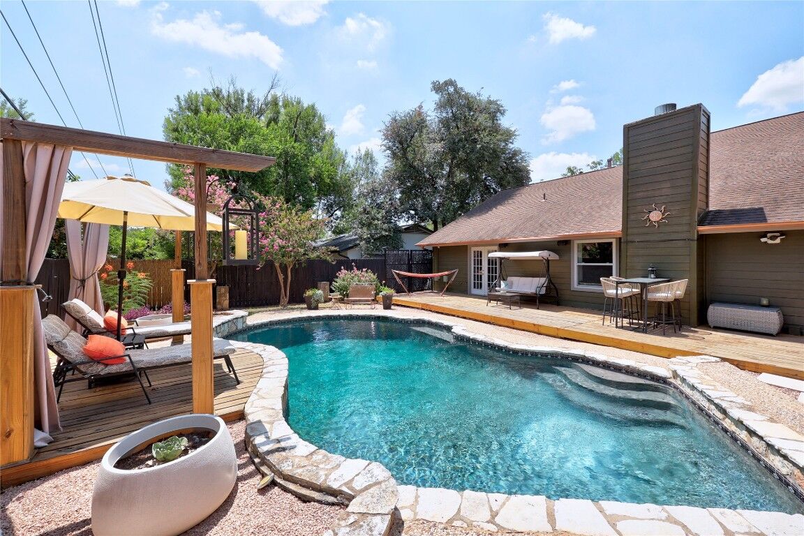 Property Photo: 10902 Hard Rock Road TX 78750