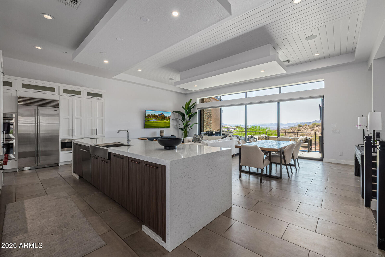 Property Photo: 15949 E Ridgestone Drive AZ 85268