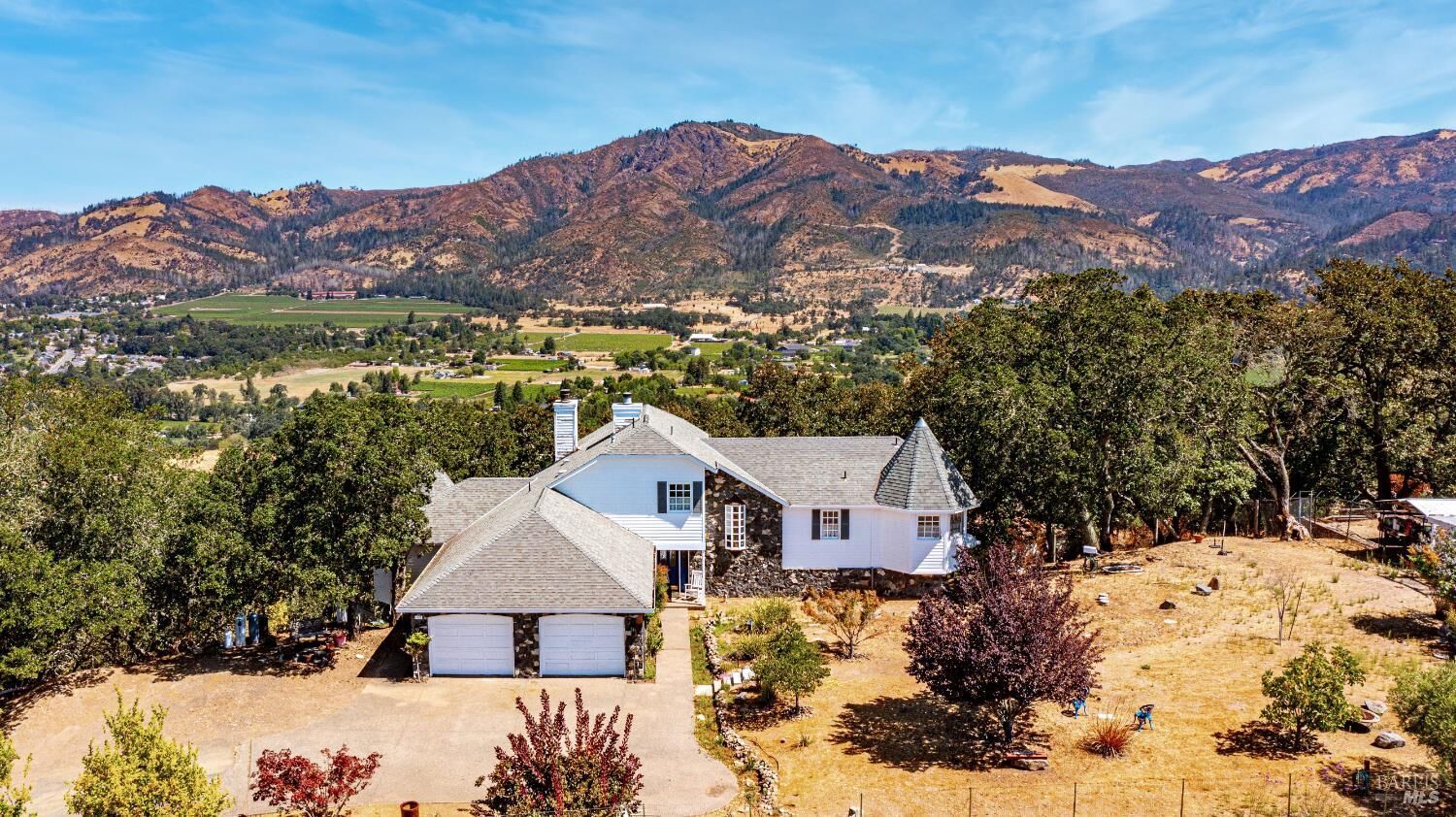 Property Photo:  1477 Lawndale Road  CA 95452 