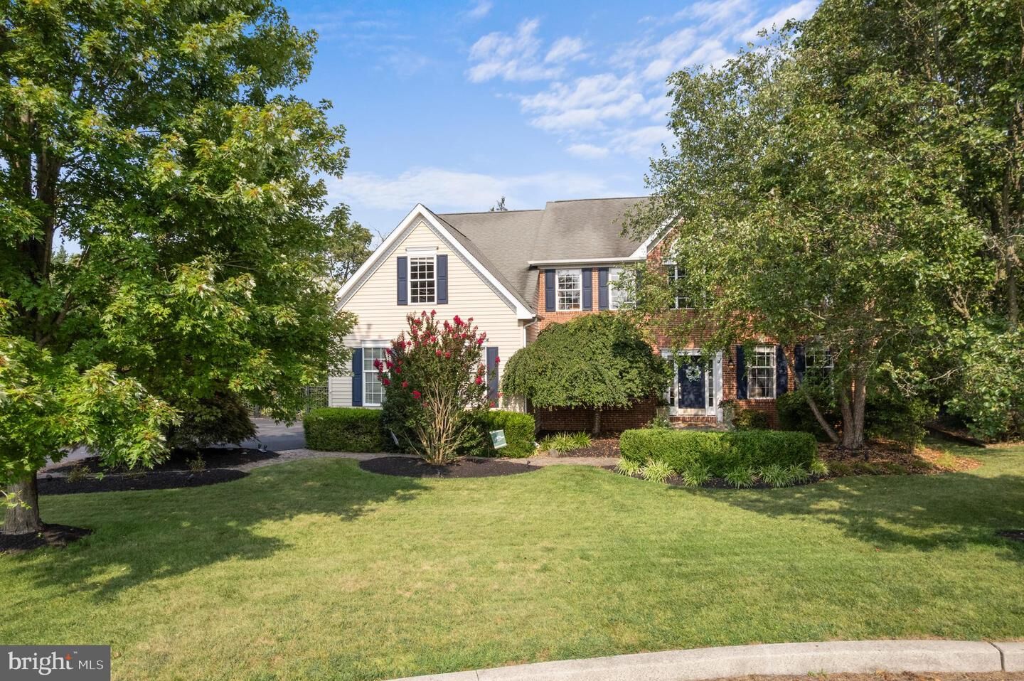 Property Photo: 803 Chatham Lane PA 19473