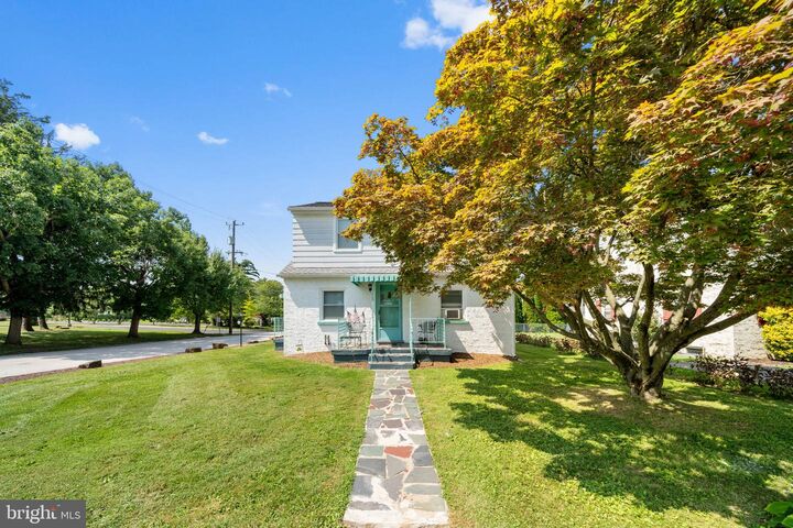 Property Photo:  232 New Street  PA 19341 