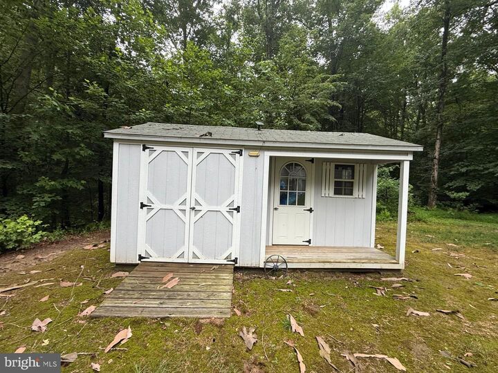 Property Photo:  3530 Tenley Place  MD 20736 