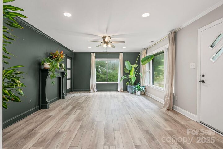 Property Photo: 119 Meadowbrook Lane NC 28036