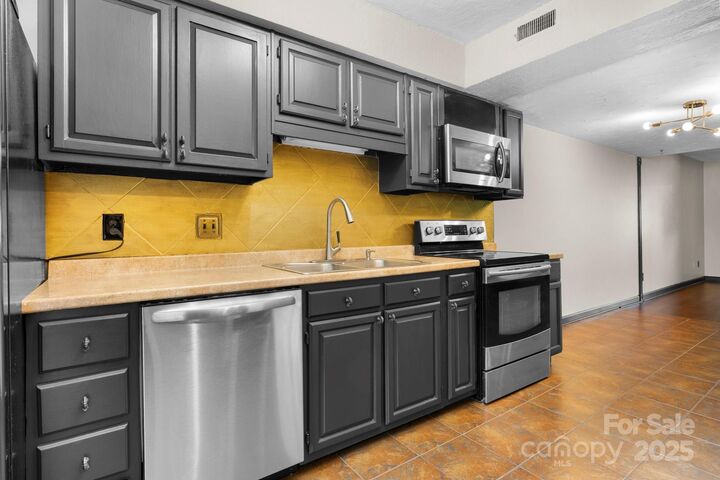 Property Photo:  2705 N Center Street 78  NC 28601 