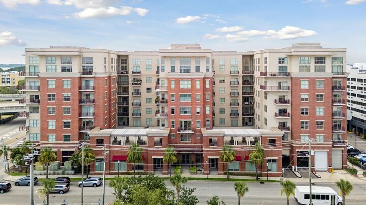 Property Photo: 150 Bee Street # 717 SC 29401