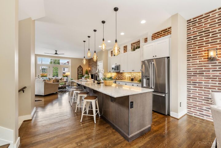 Property Photo:  2740 Cleinview Avenue  OH 45206 