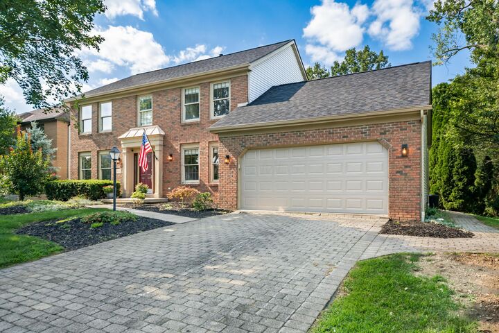Property Photo: 4192 Maystar Way OH 43026