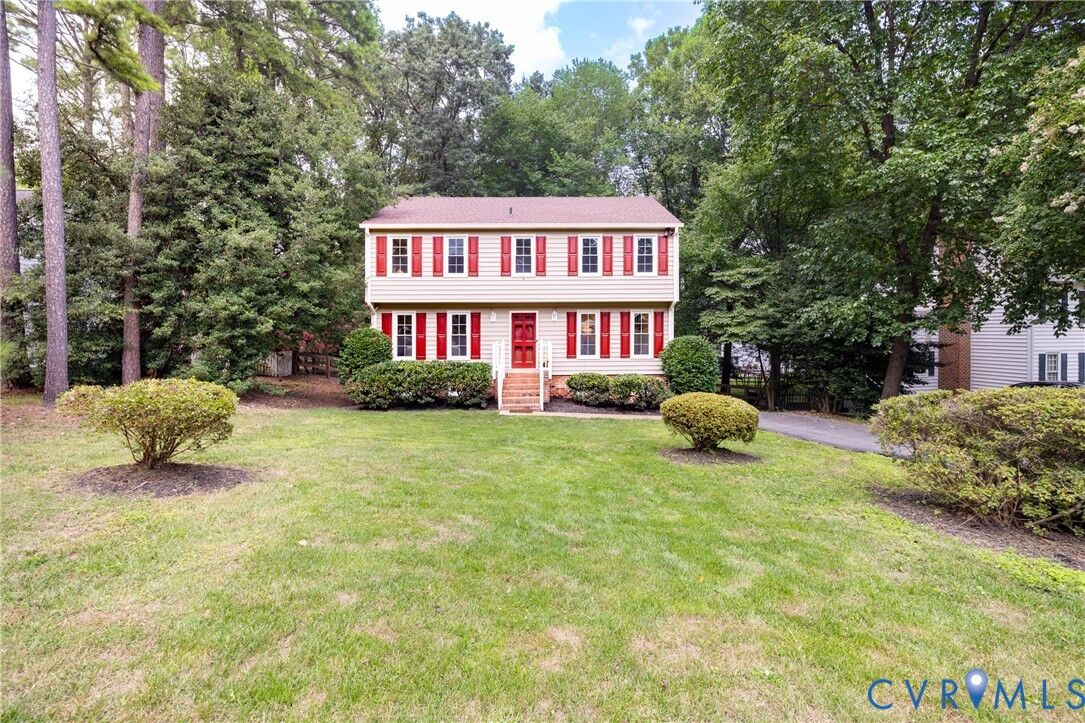 Property Photo:  9510 Chatterleigh Drive  VA 23238 