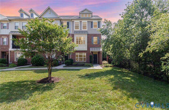 Property Photo:  10939 Parkshire Lane  VA 23233 