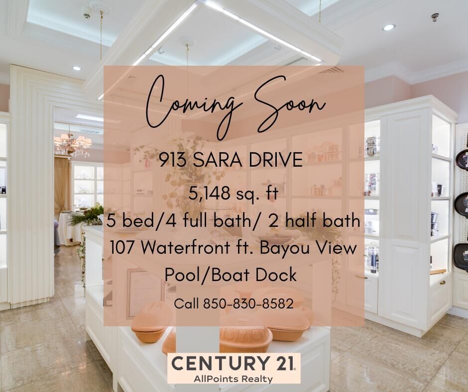 Property Photo:  913 Sara Drive  FL 32579 