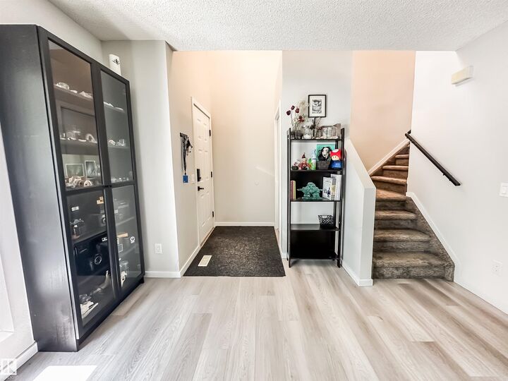 Property Photo:  10909 106 Street NW 26  AB T5H 4M7 