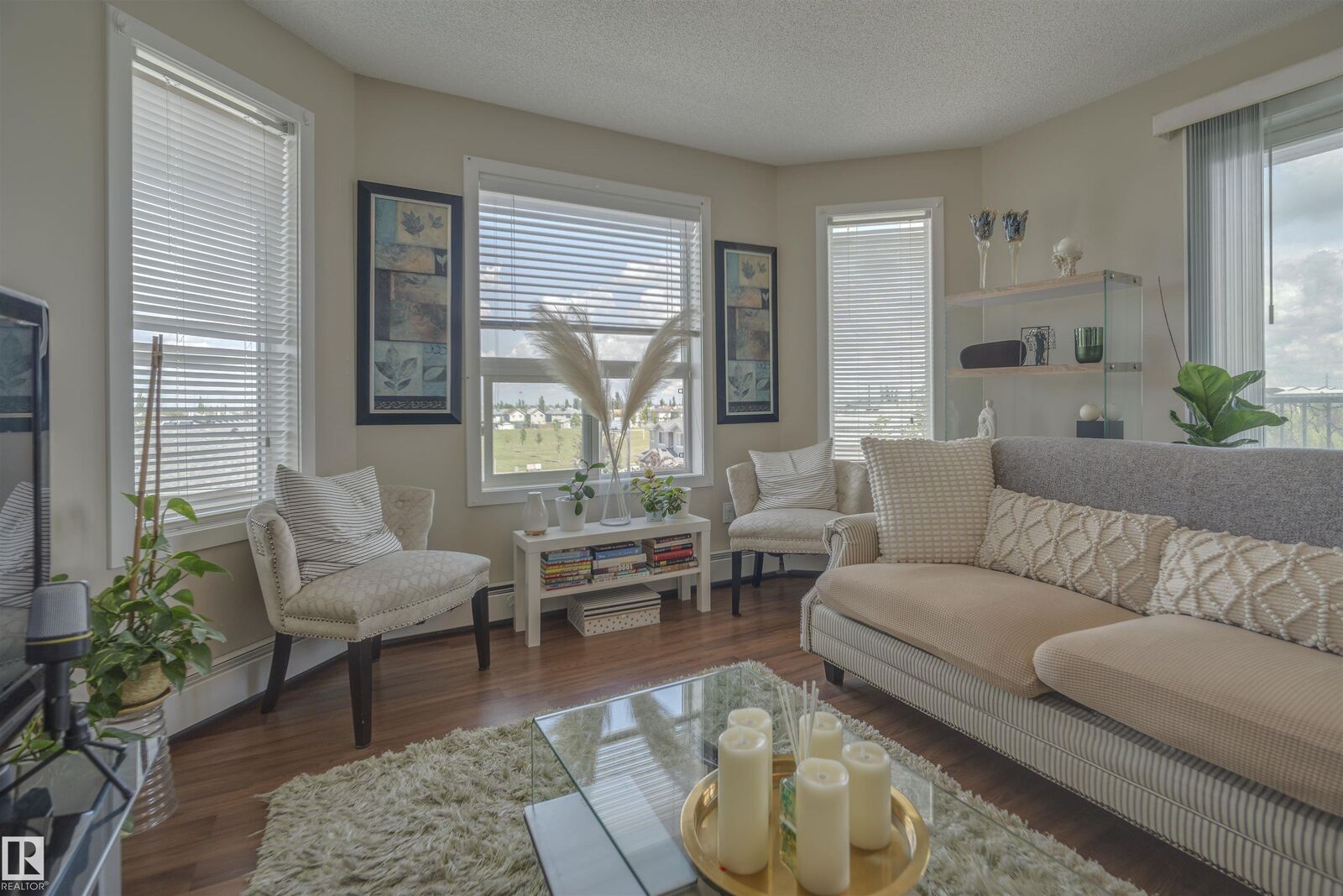 Photo de la propriété:  392 Silver Berry Road NW 303  AB T6T 0H1 