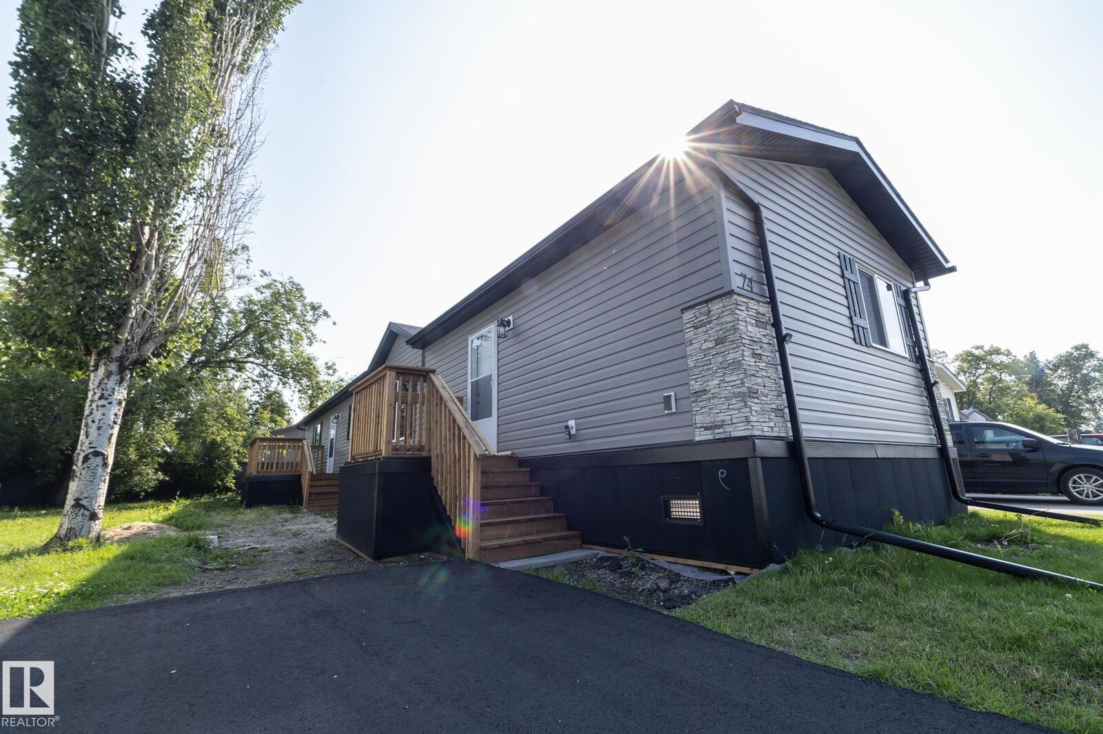Property Photo:  74 Willow Park Estates  AB T9E 5R5 