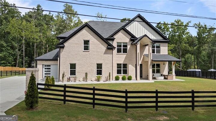 Property Photo: 1437 Leach Drive GA 30045