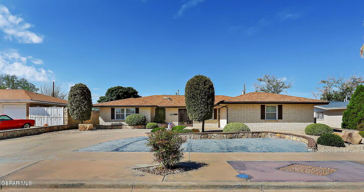 9012 Shaver Drive  El Paso TX 79925 photo