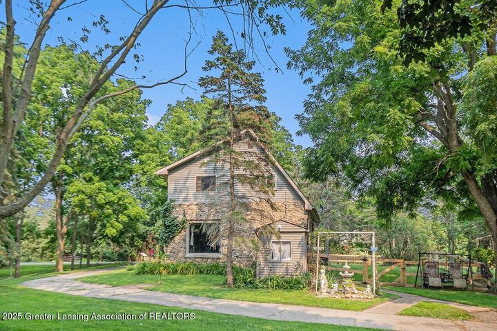 Property Photo:  4650 Waugh Road  MI 48867 