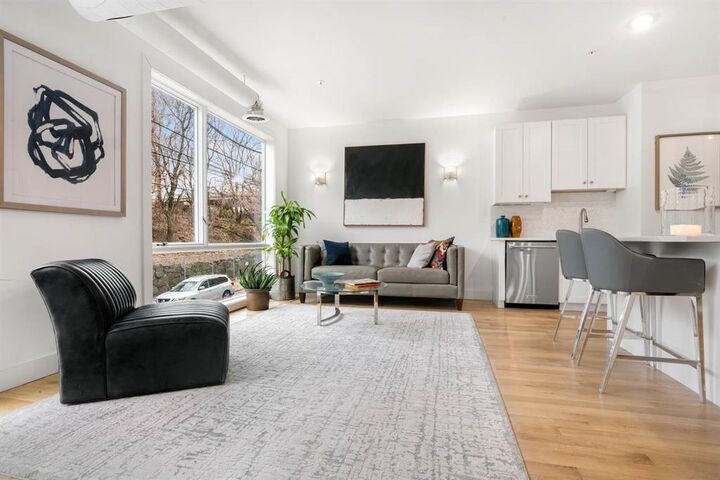 Property Photo:  414 1st St 4-A  NJ 07302 