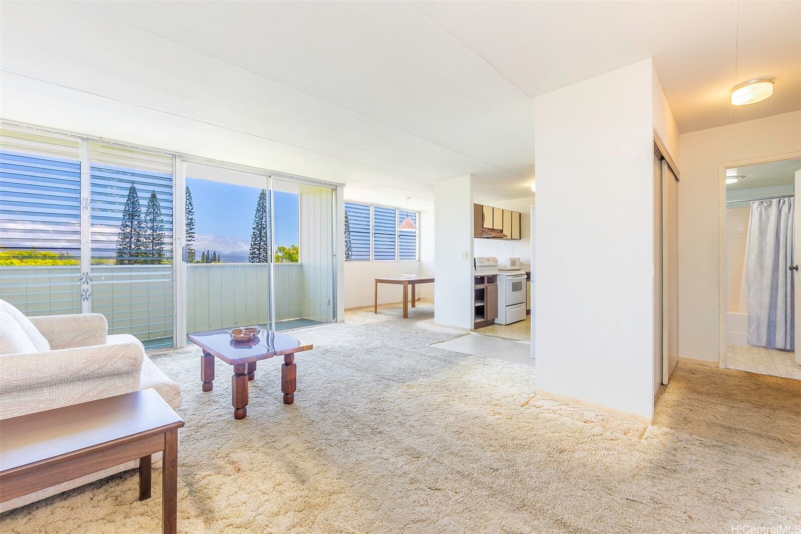 Property Photo: 95-21 Kuahelani Avenue 402 HI 96789