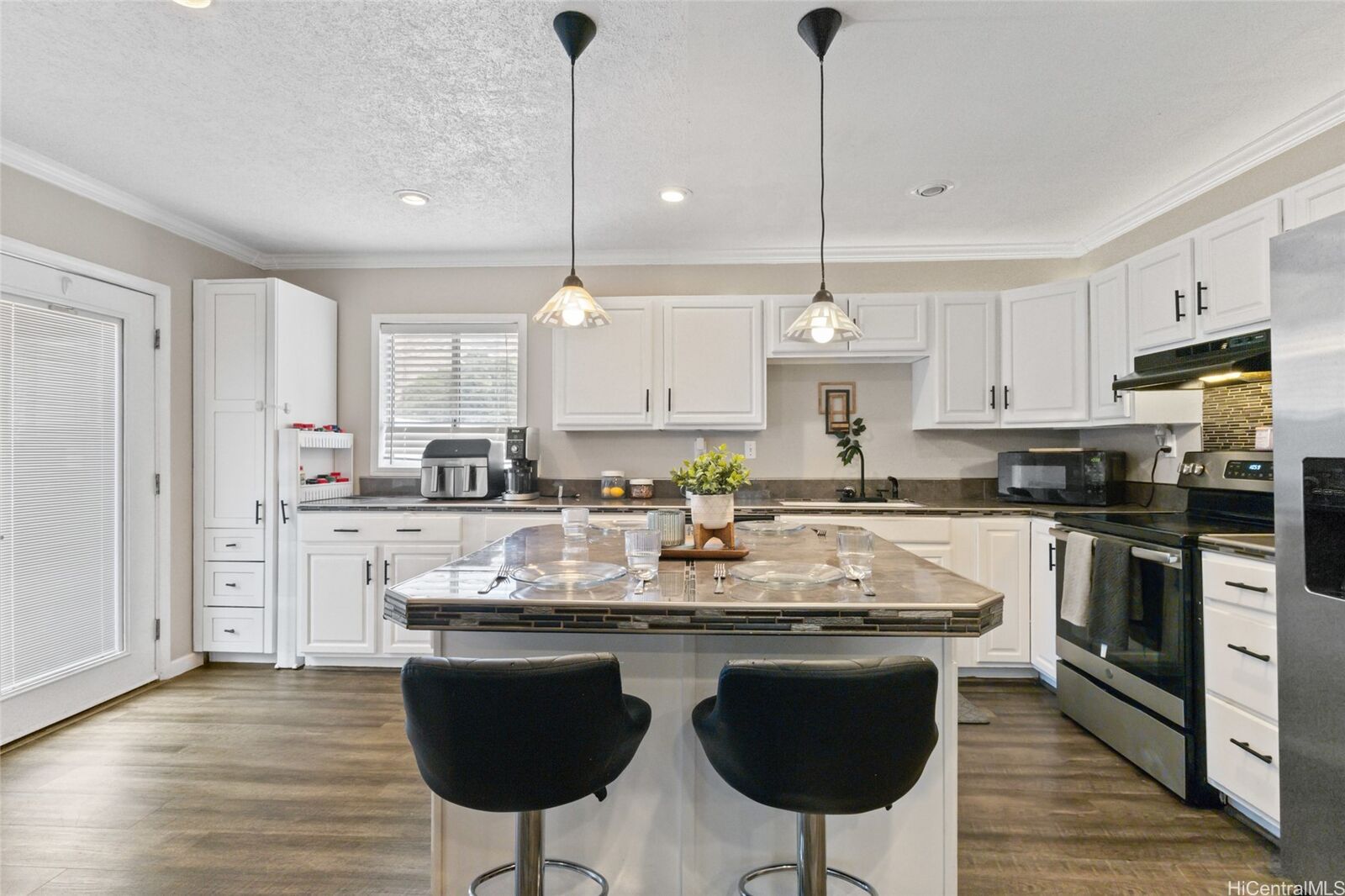 Property Photo:  84-561 Manuku Street  HI 96792 