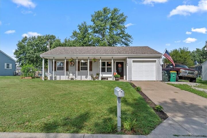 Property Photo:  1102 W 3rd Street  KS 66021 