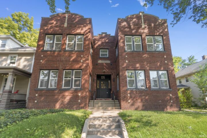 Property Photo: 1215 Lake Avenue IN 46805-4365