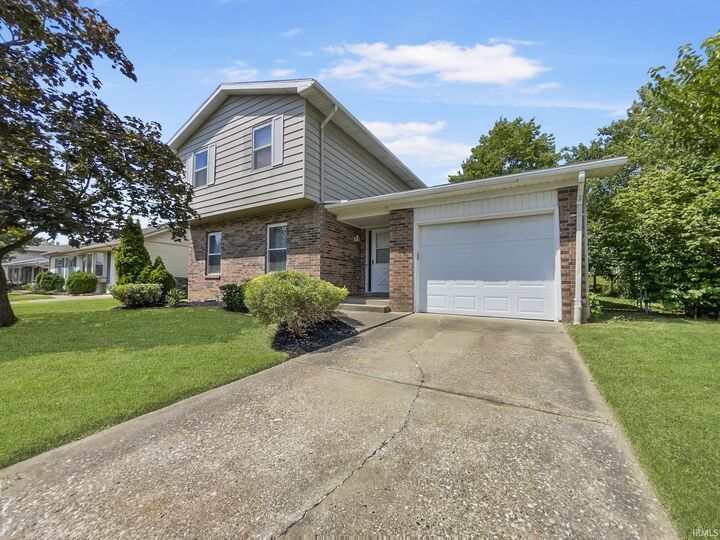 1005 Fulton Parkway  Evansville IN 47710 photo
