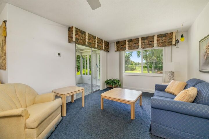 Property Photo: 4546 Pawnee Trail 195 FL 34233