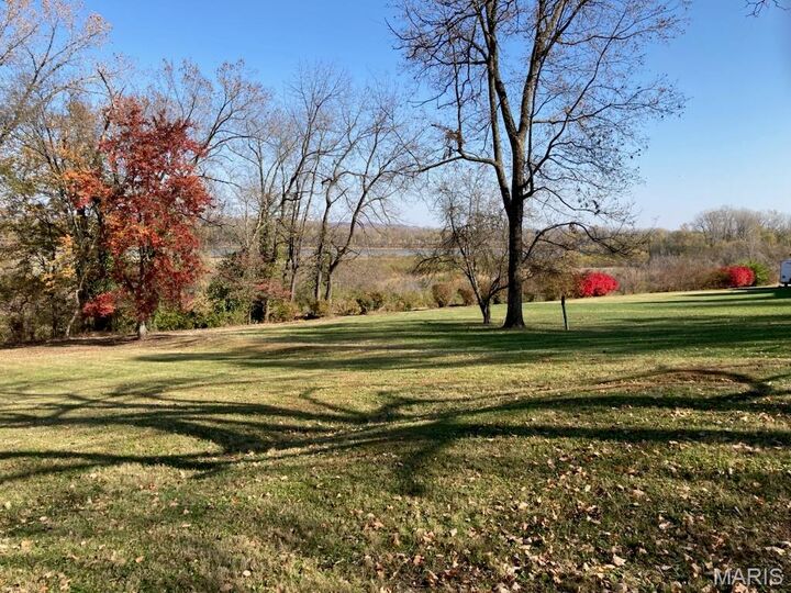 Property Photo:  1303 W Main Street  MO 63090 