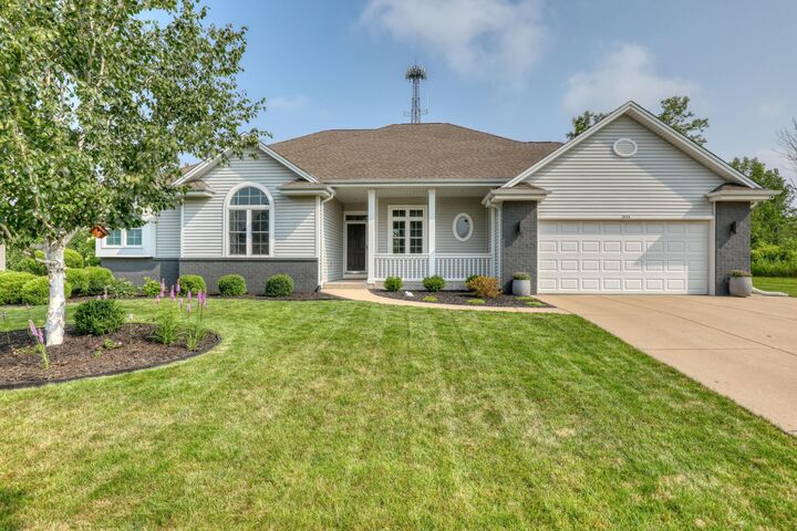 2024 Ottawa Ln  Grafton WI 53024 photo