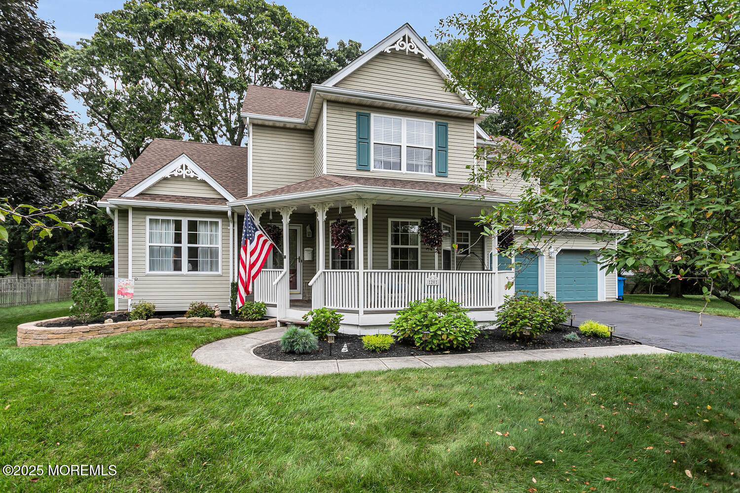 Property Photo: 20 E Scarlet Oak Court NJ 08527