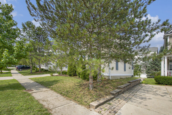 Property Photo: 1366 N Bay Drive MI 48103