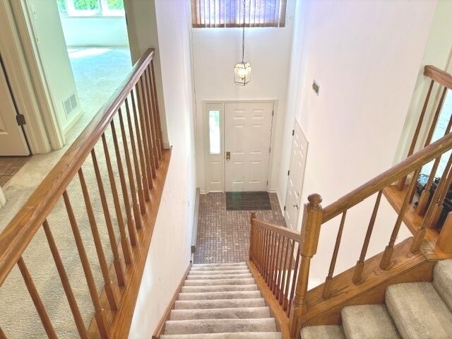 Property Photo:  1604 E Clayton Court  IL 60004 