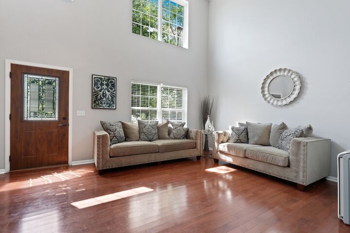 Property Photo:  2508 Rosehall Lane  IL 60503 