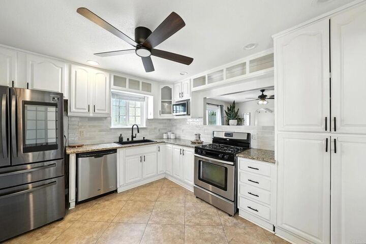 Property Photo:  5192 Providence Drive  CA 92117 