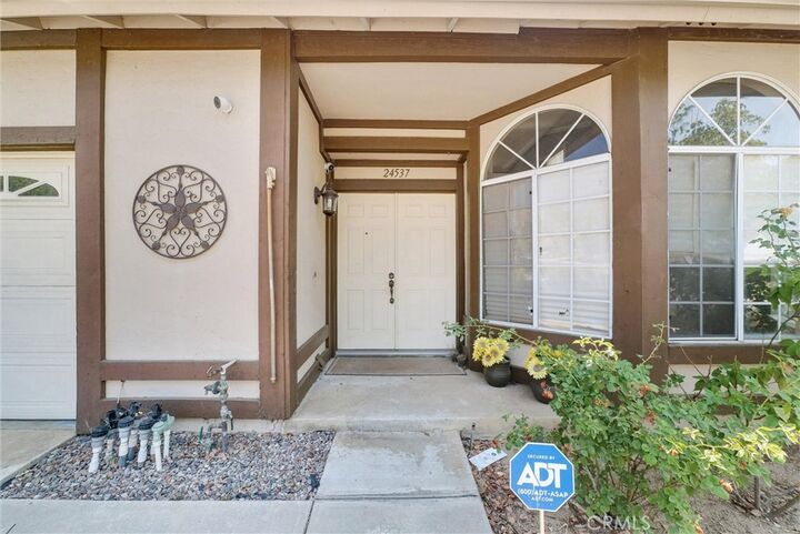 Property Photo:  24537 Meadow Grass Way  CA 92557 