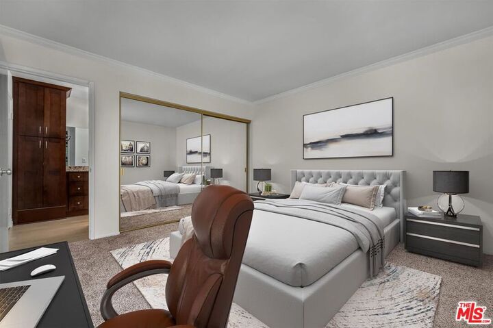 Property Photo: 7740 Redlands Street M3075 CA 90293