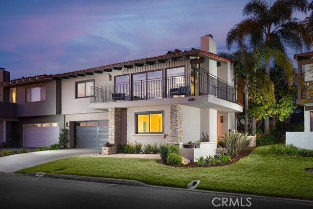 Property Photo:  409 Vista Grande  CA 92660 