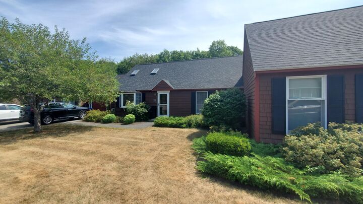 Property Photo: 32 Cortland Circle 32 ME 04401
