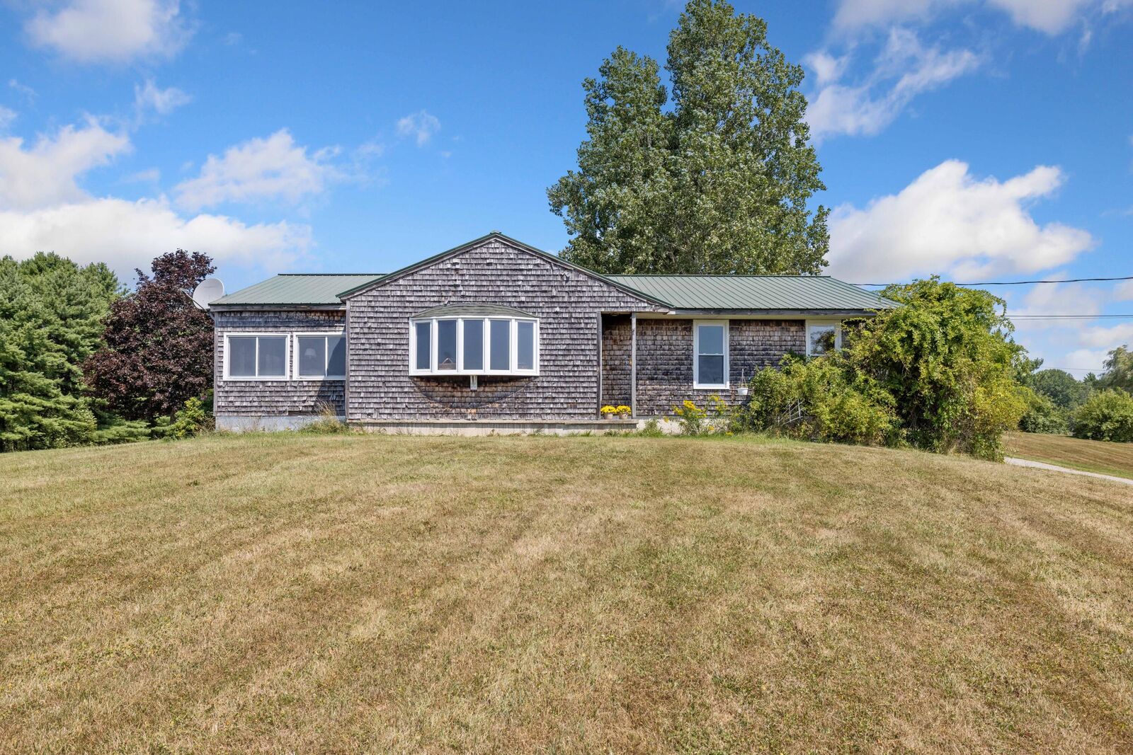 Property Photo: 233 Curtis Road ME 04046